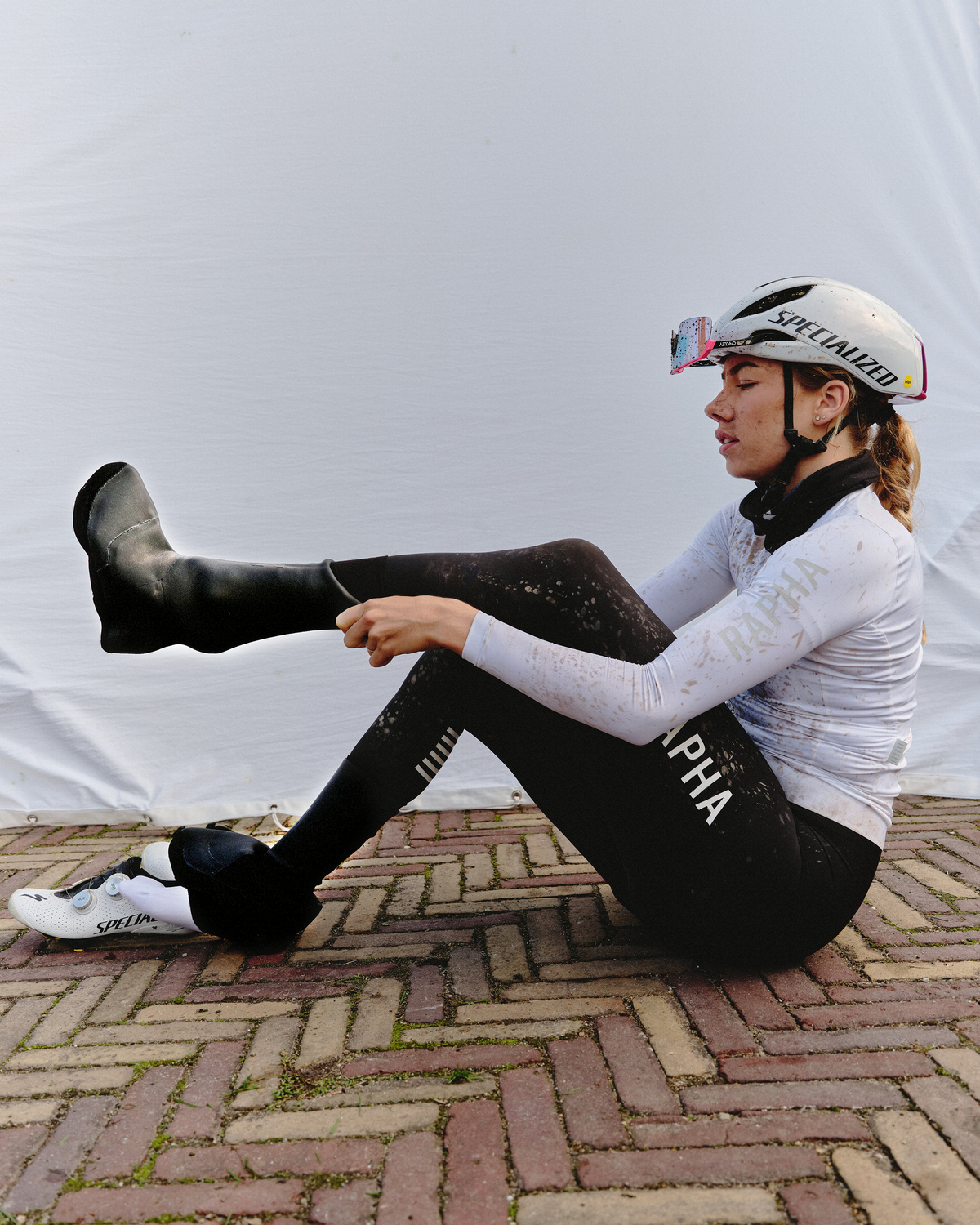 OVERSHOES25