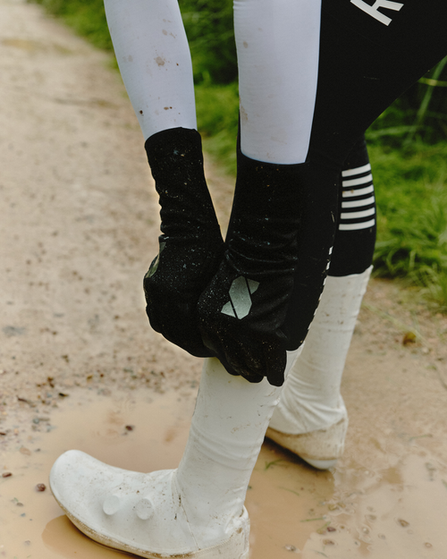 black-winter-gloves-accessoires-sockeloen